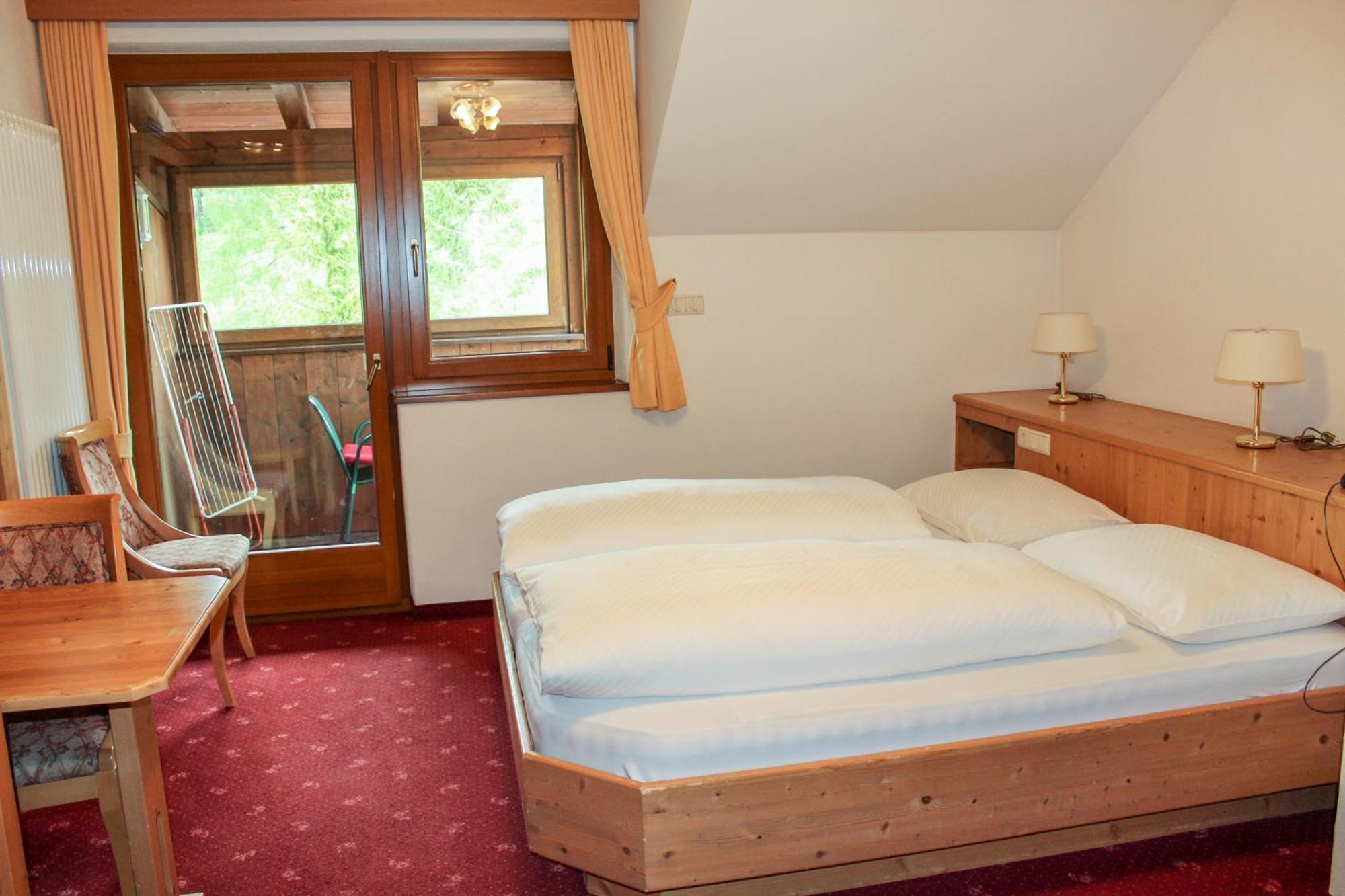 Berghotel Zum Zirm 克拉博 外观 照片