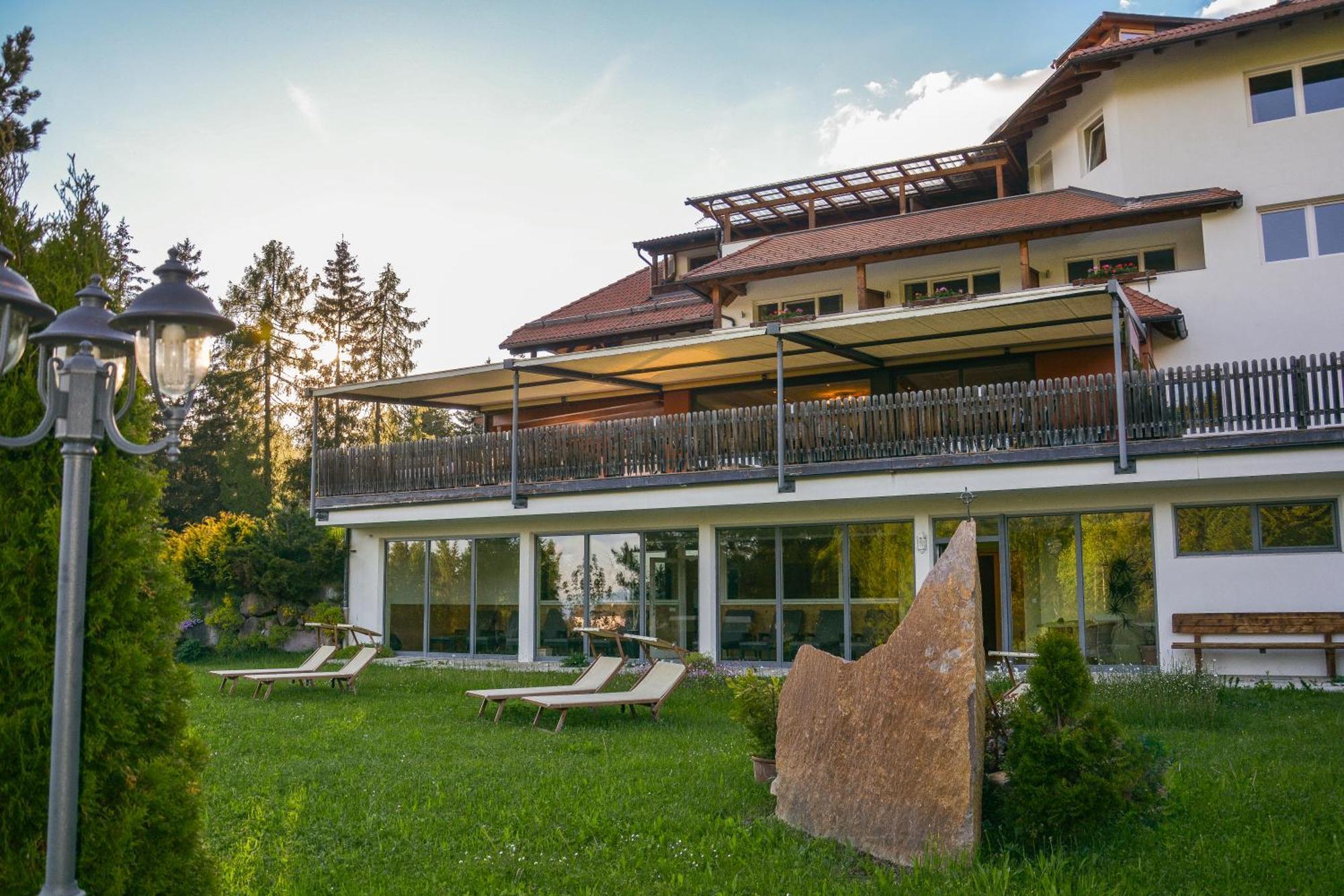 Berghotel Zum Zirm 克拉博 外观 照片