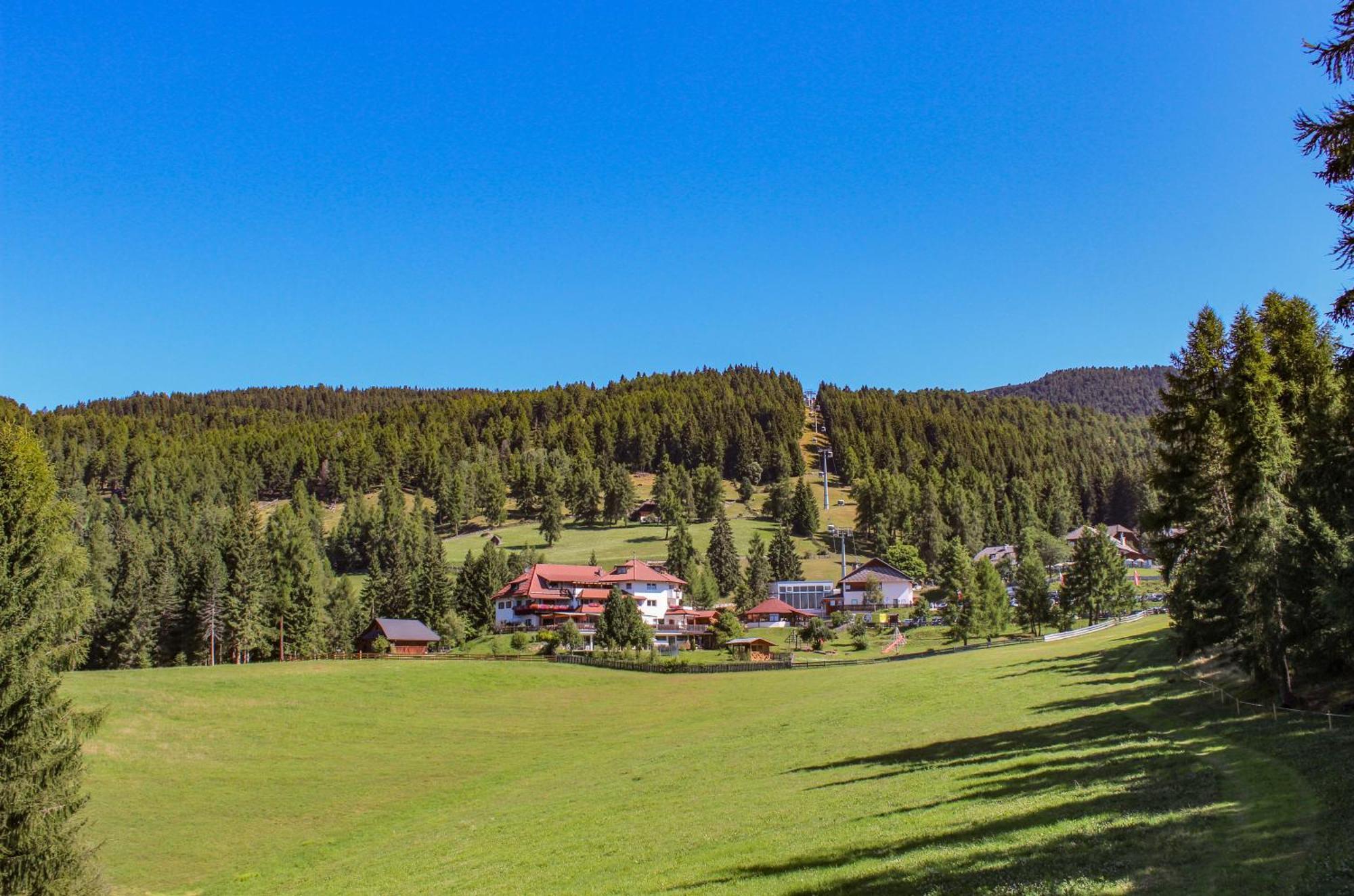 Berghotel Zum Zirm 克拉博 外观 照片